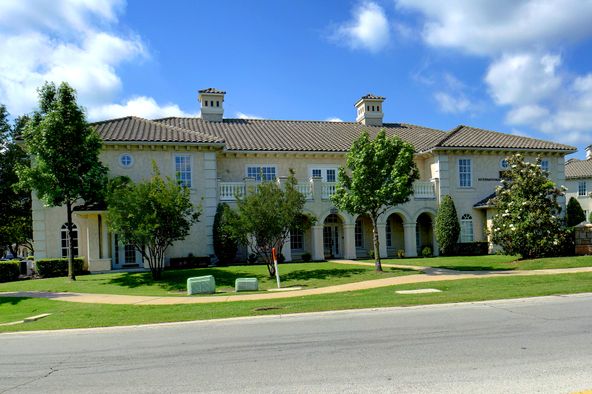 Courtyard at Timarron: 1205 S White Chapel Blvd, Southlake, TX 76092